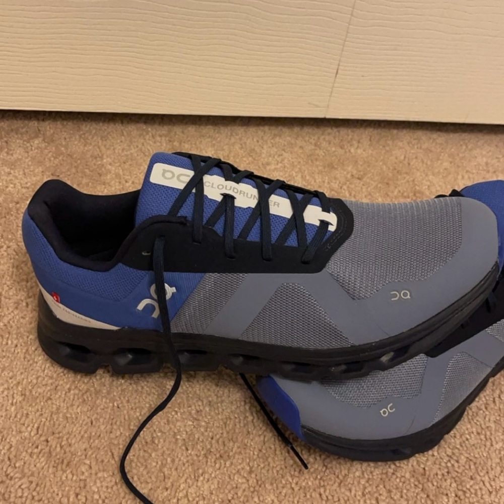 On Running Cloudrunner Men's Gray and Blue Athletic Shoes